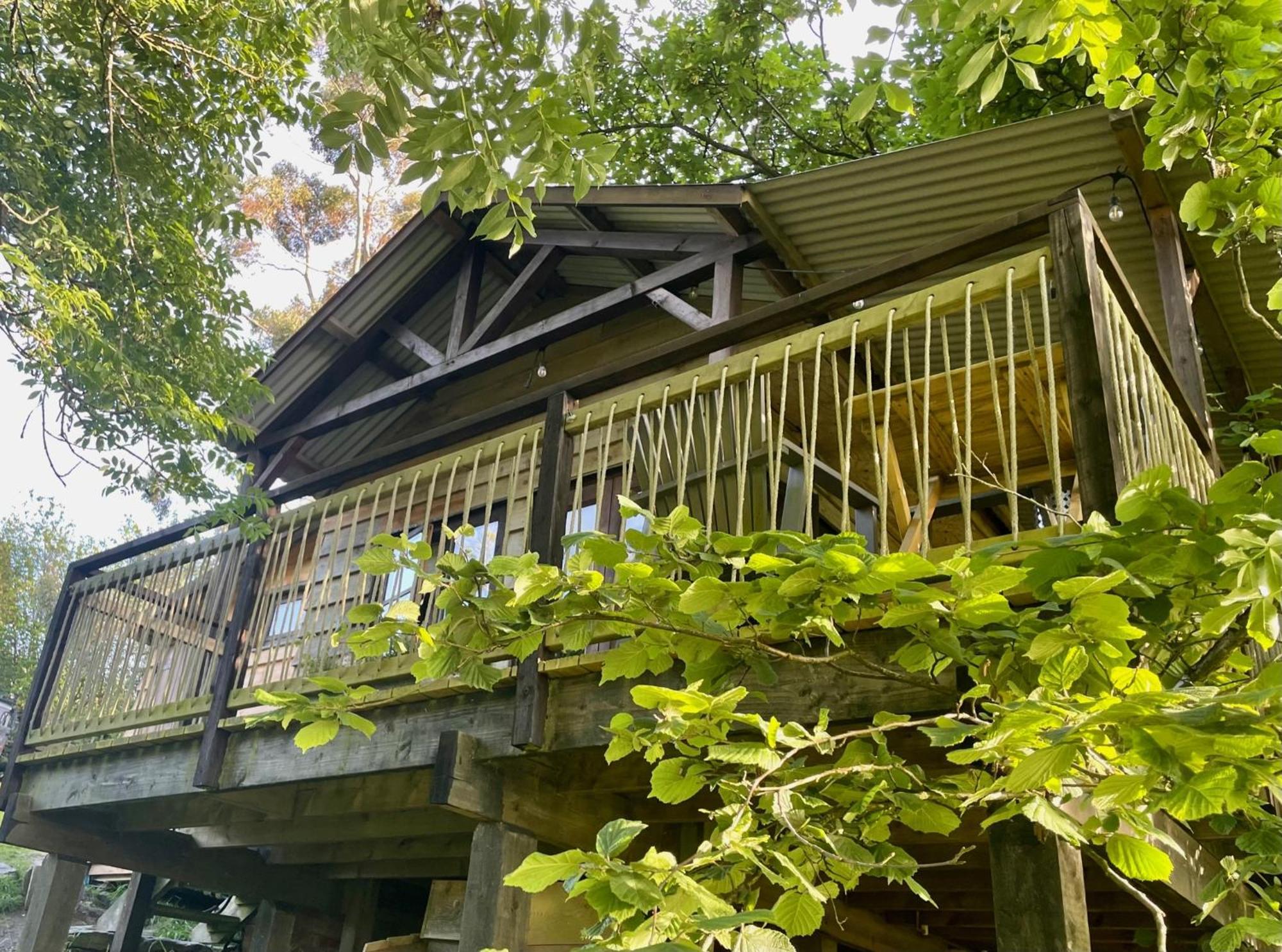 Вілла Faraway Follies Llandegla Екстер'єр фото
