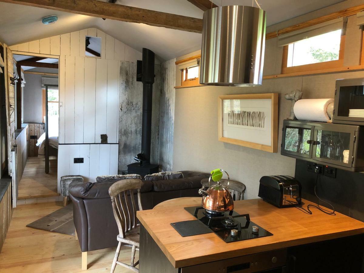 Вілла Faraway Follies Llandegla Екстер'єр фото